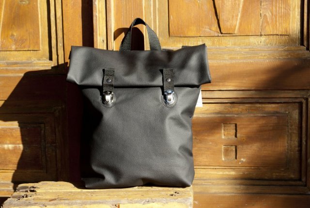 torba- plecak oldschool czarno-czarny
