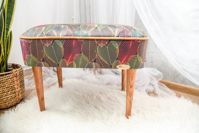 Puf pufa tapicerowana ławeczka podnóżek siedzisko