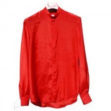 Czerwona koszula jedwabna