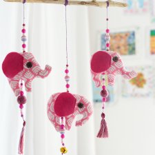 słoniki - dekoracja do dziecięcego pokoju