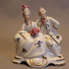 FIGURKA Gerold Porzellen & Co Tettau Niemiecka Porcelanowa figurka